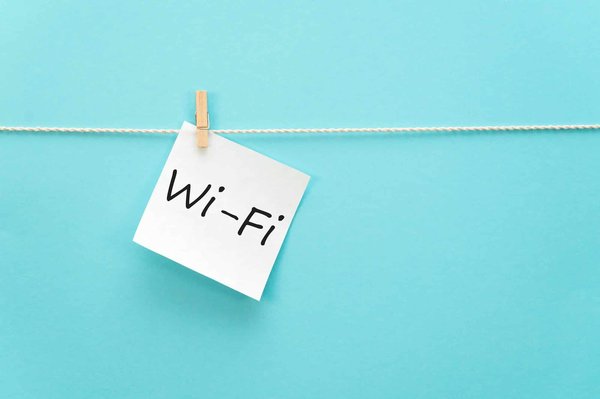 Comment configurer un réseau Mesh Wi-Fi pour couvrir efficacement une grande maison?